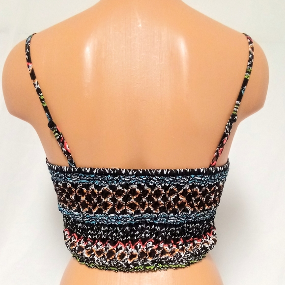 Charlotte Russe colorful aztec print crop Top - Picture 2 of 2